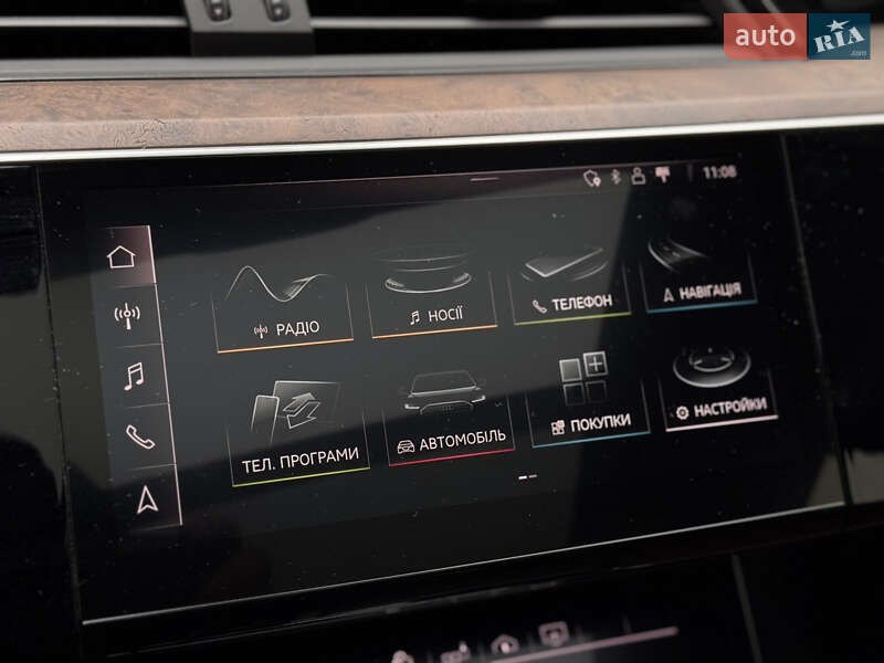 Позашляховик / Кросовер Audi e-tron 2019 в Києві