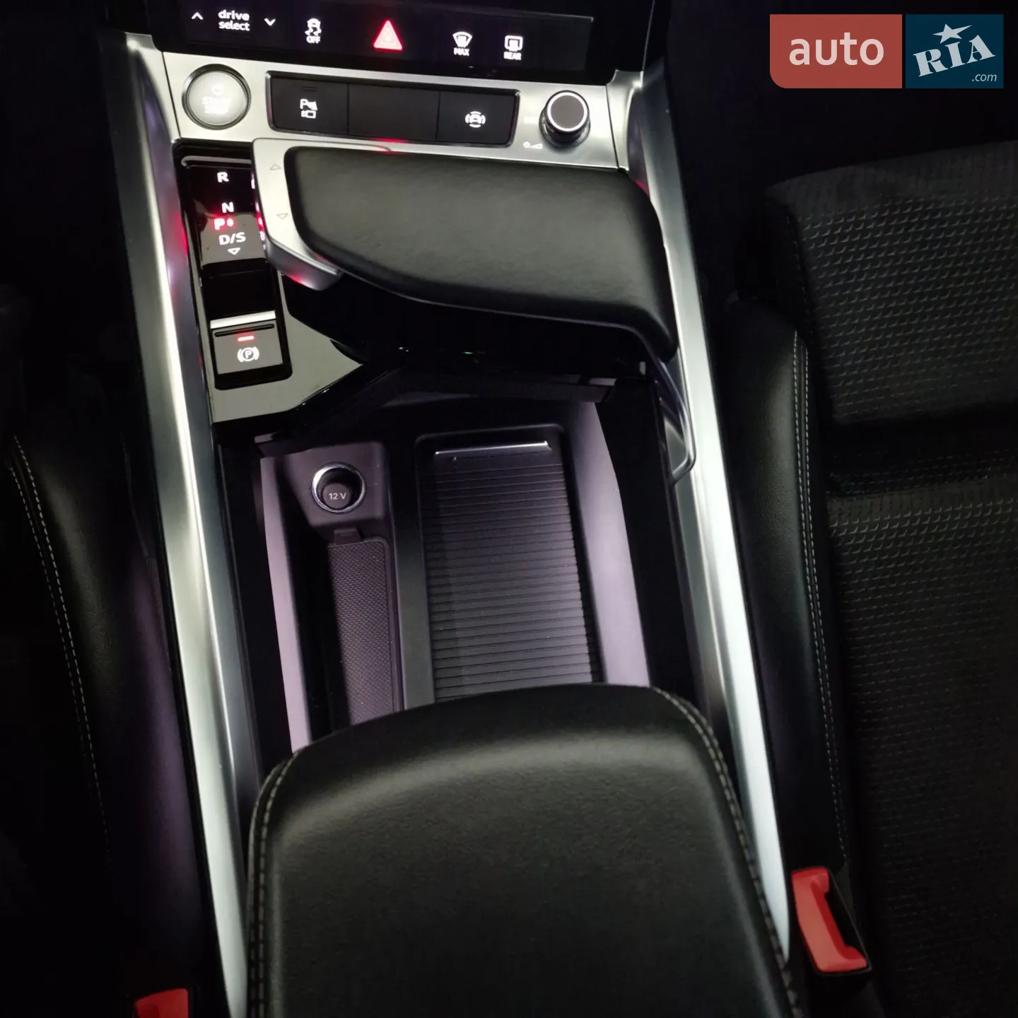 2020 Audi e-tron - мініатюра 8