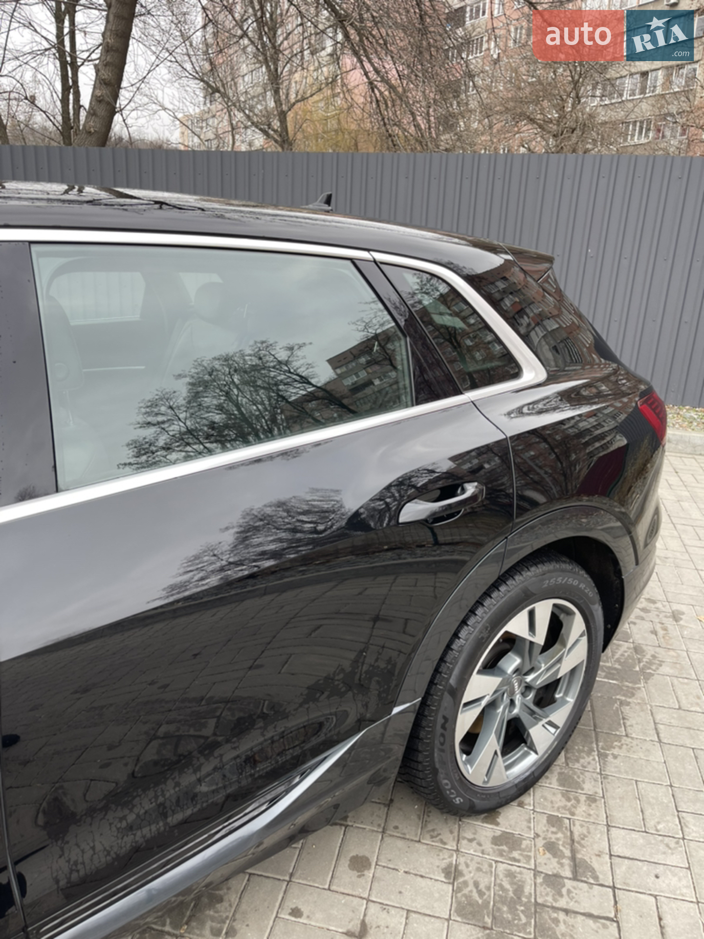 2019 Audi e-tron - мініатюра 14