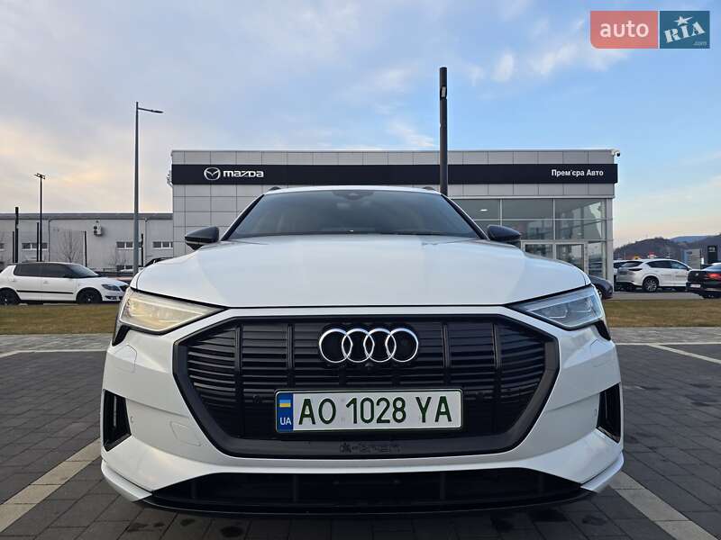 Внедорожник / Кроссовер Audi e-tron 2020 в Мукачево