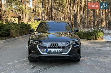 Внедорожник / Кроссовер Audi e-tron 2020 в Днепре