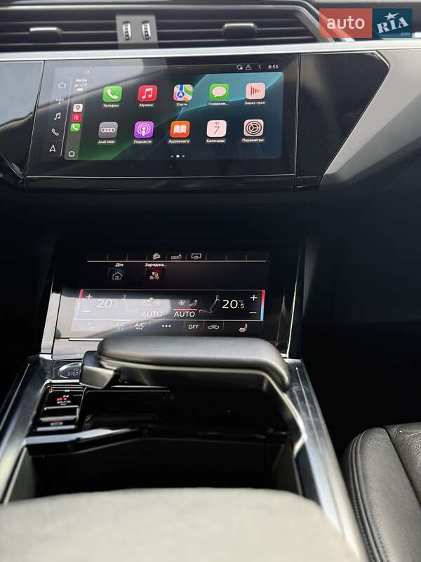 Позашляховик / Кросовер Audi e-tron 2019 в Дніпрі