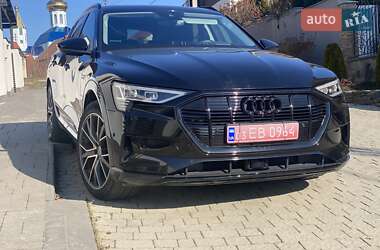 Внедорожник / Кроссовер Audi e-tron 2019 в 