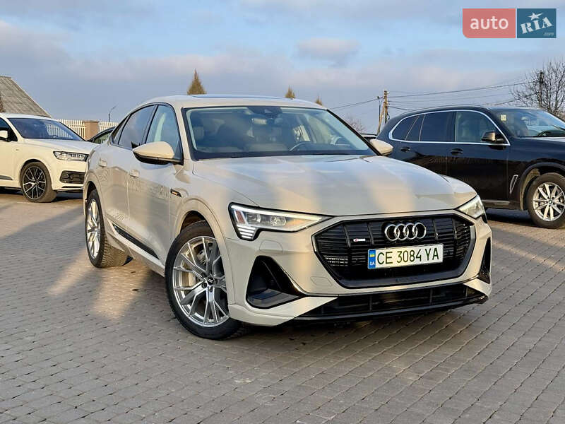 Позашляховик / Кросовер Audi e-tron 2020 в Чернівцях