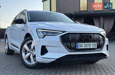 Позашляховик / Кросовер Audi e-tron 2020 в Рівному