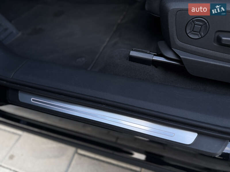 Позашляховик / Кросовер Audi e-tron 2018 в Львові фото 31 Позашляховик / Кросовер Audi e-tron 2018 в Львові