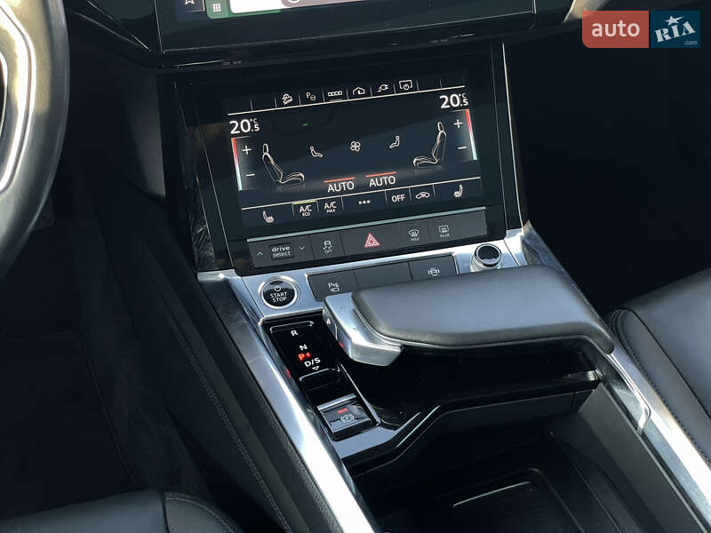 Позашляховик / Кросовер Audi e-tron 2021 в Львові
