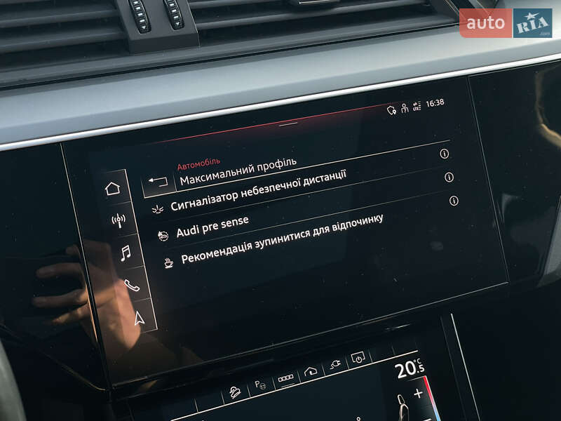Позашляховик / Кросовер Audi e-tron 2021 в Львові