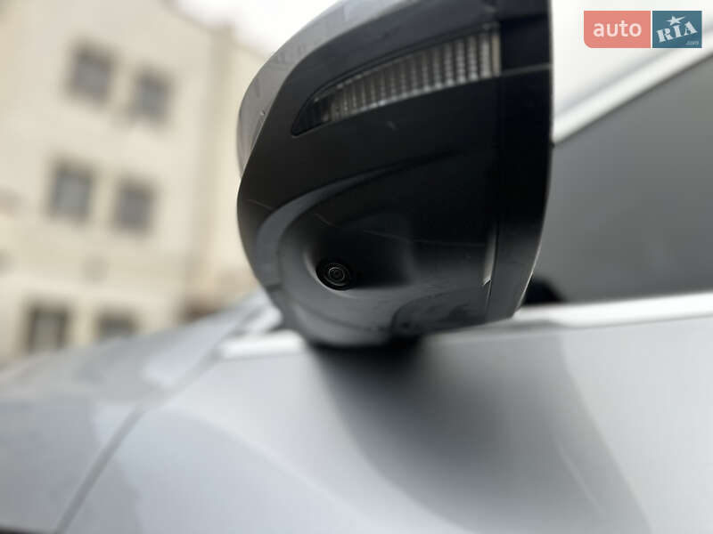 Внедорожник / Кроссовер Audi e-tron 2022 в Коломые