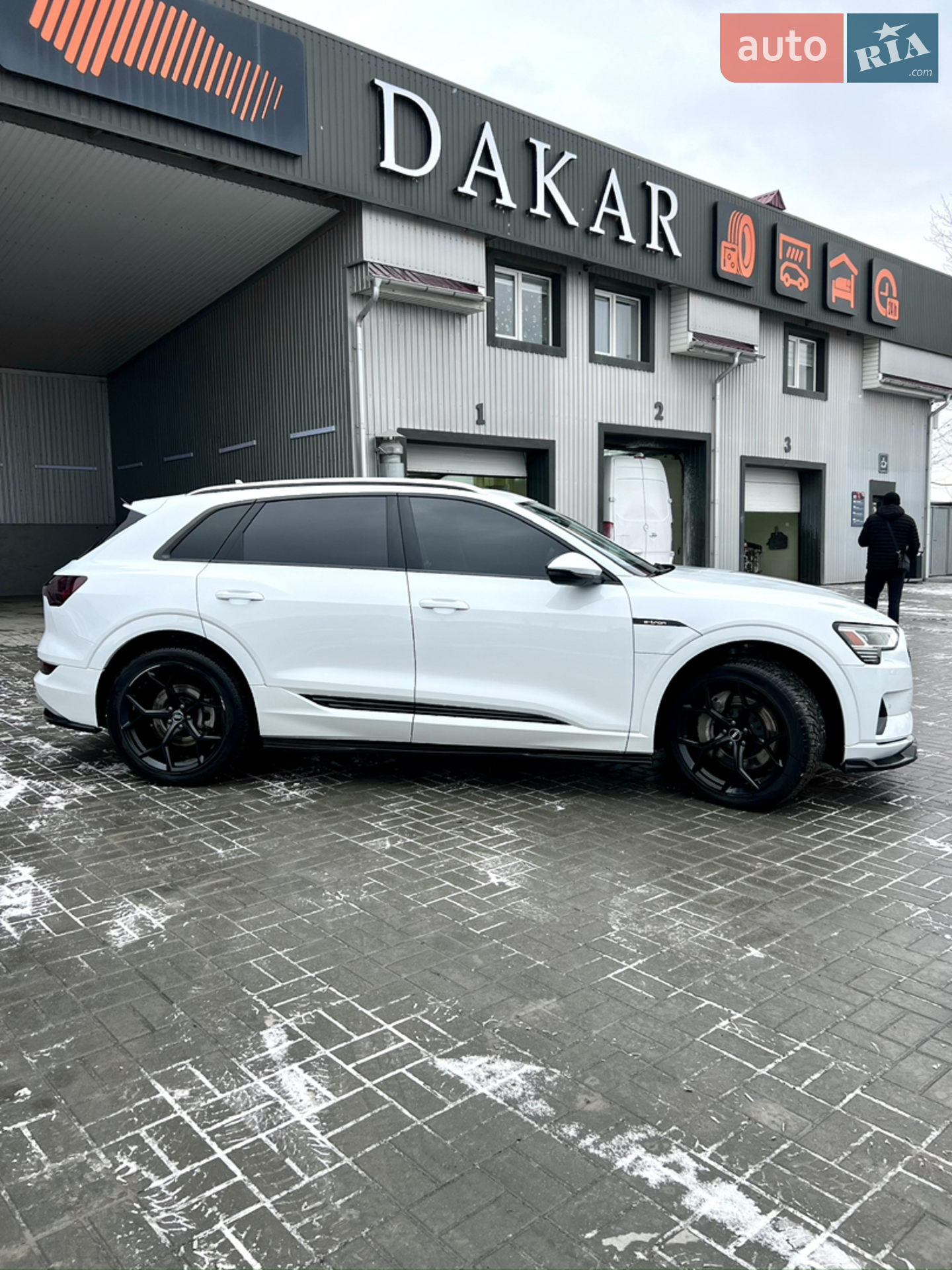 2019 Audi e-tron - мініатюра 4