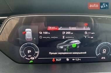 Внедорожник / Кроссовер Audi e-tron 2019 в 