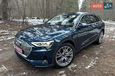 Позашляховик / Кросовер Audi e-tron 2022 в Києві