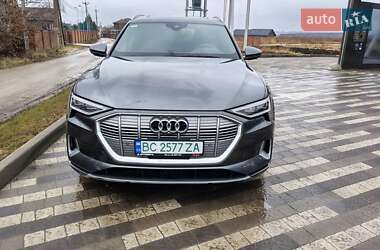Внедорожник / Кроссовер Audi e-tron 2019 в 