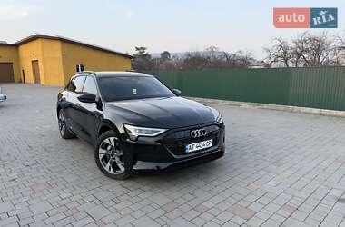 Внедорожник / Кроссовер Audi e-tron 2020 в Надворной