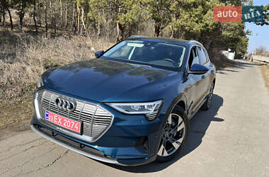 Внедорожник / Кроссовер Audi e-tron 2020 в Днепре