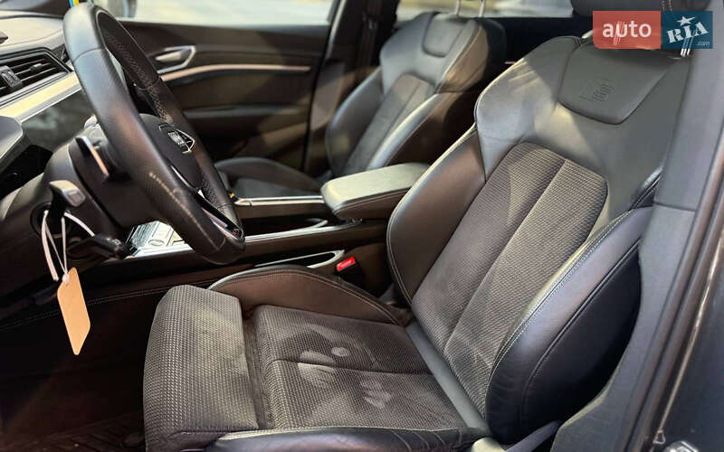 Внедорожник / Кроссовер Audi e-tron 2021 в Черновцах