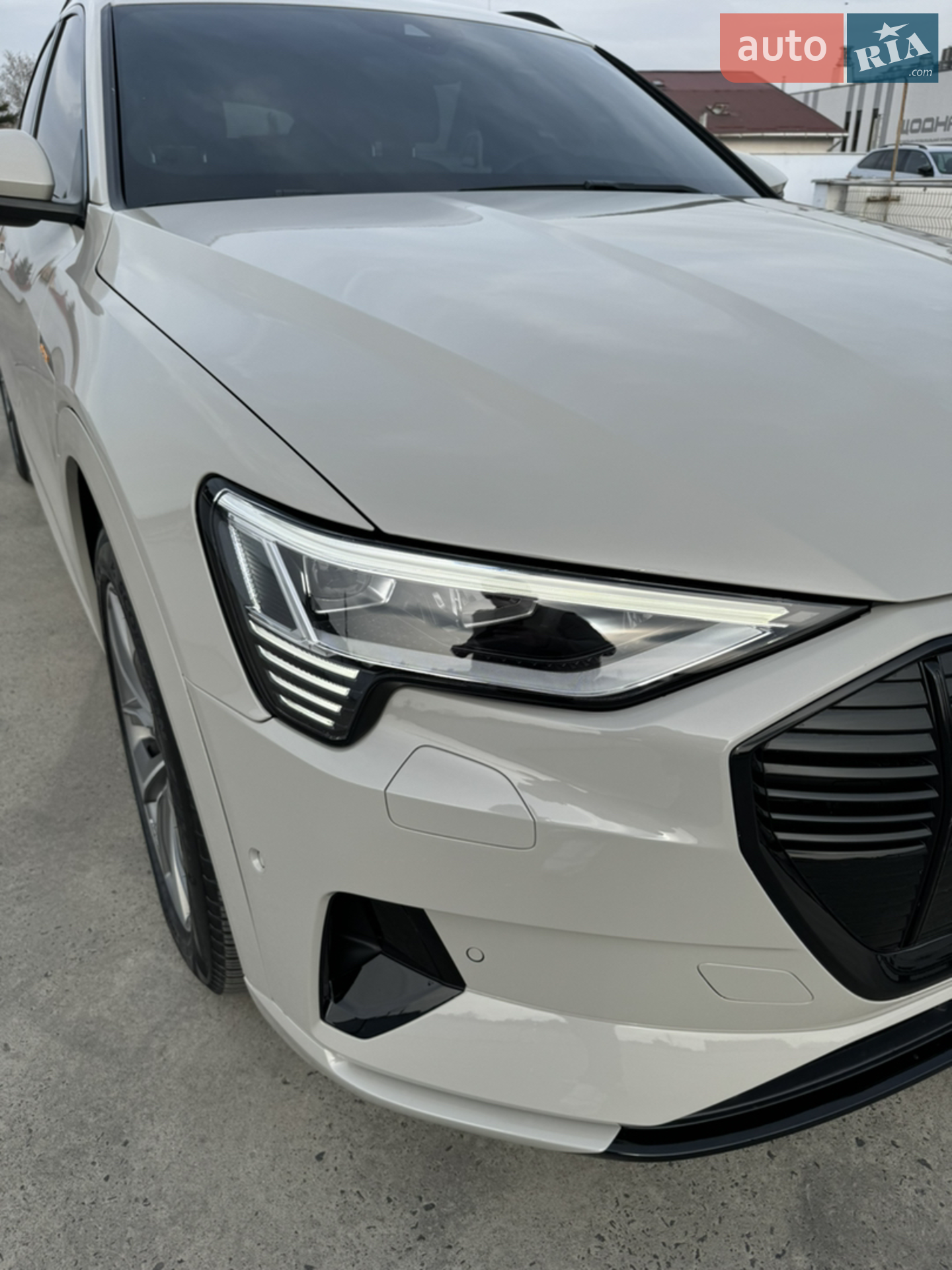 2020 Audi e-tron - мініатюра 8