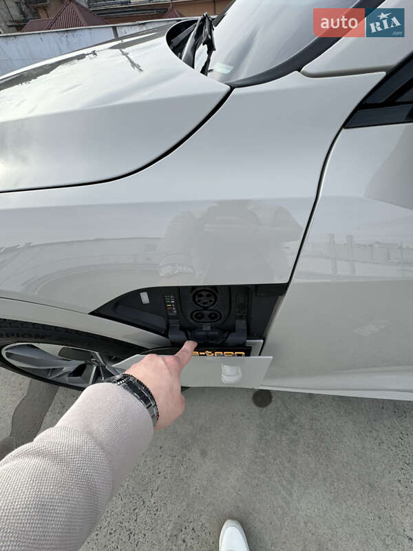 Внедорожник / Кроссовер Audi e-tron 2020 в Мукачево