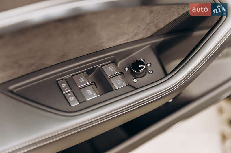 Внедорожник / Кроссовер Audi e-tron 2019 в Самборе фото 52 Внедорожник / Кроссовер Audi e-tron 2019 в Самборе