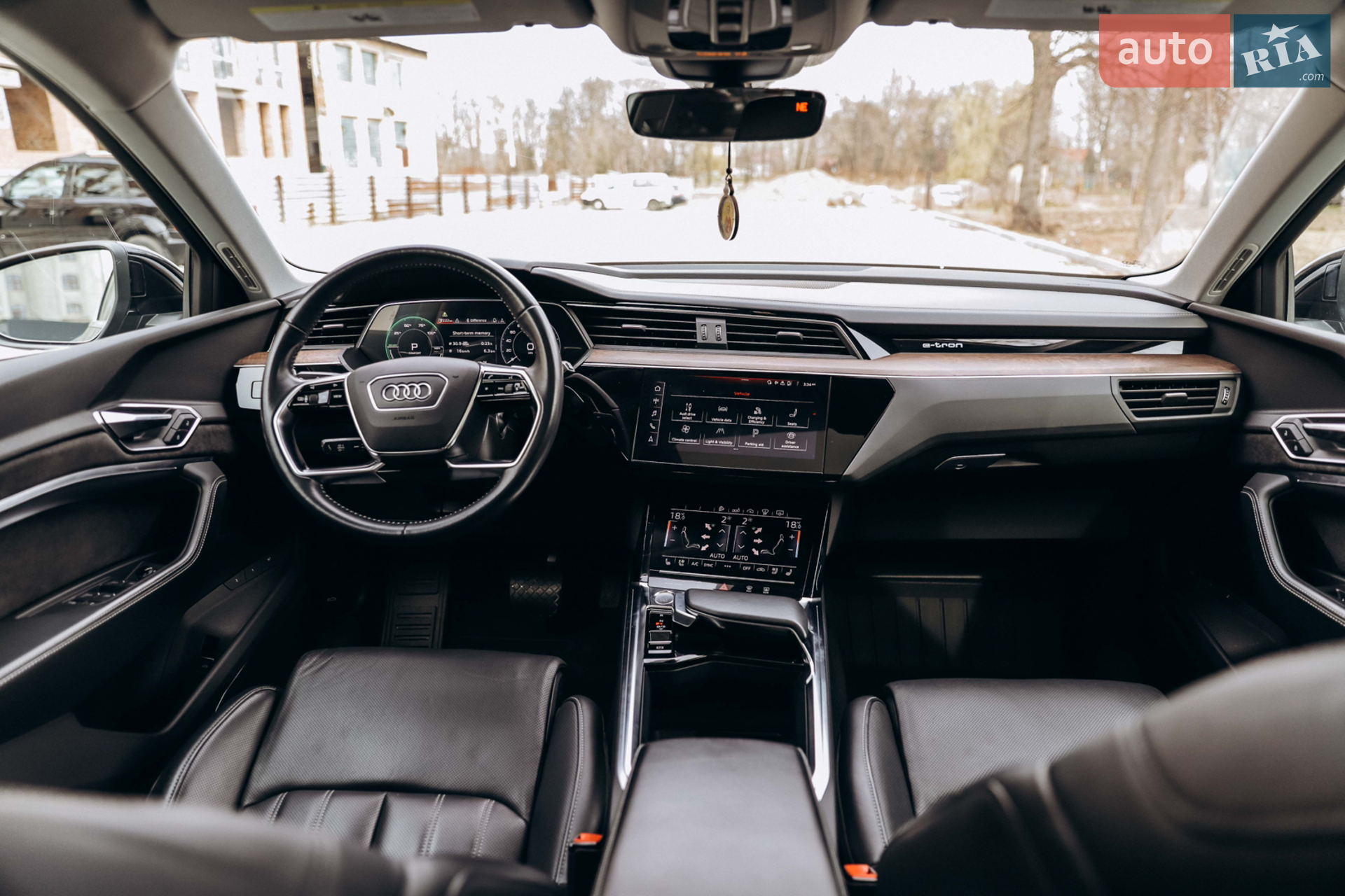 2019 Audi e-tron - мініатюра 78
