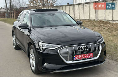 Позашляховик / Кросовер Audi e-tron 2020 в 