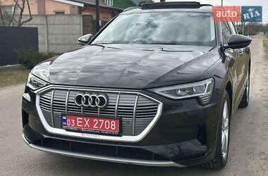 Позашляховик / Кросовер Audi e-tron 2020 в 