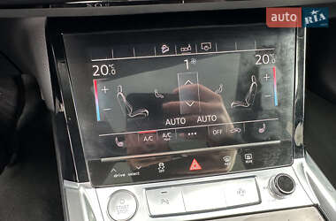 Позашляховик / Кросовер Audi e-tron 2020 в 