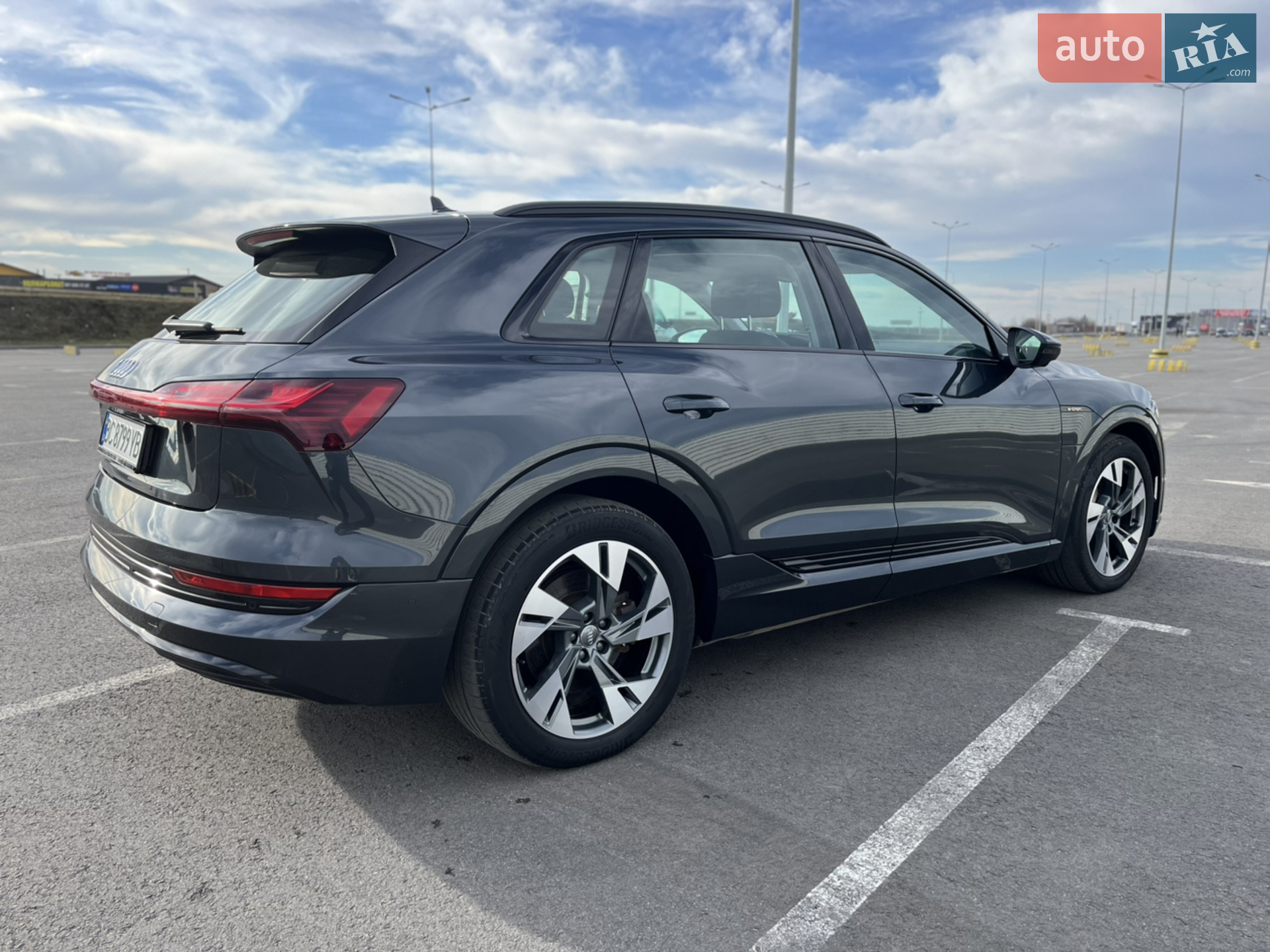 2020 Audi e-tron - мініатюра 20