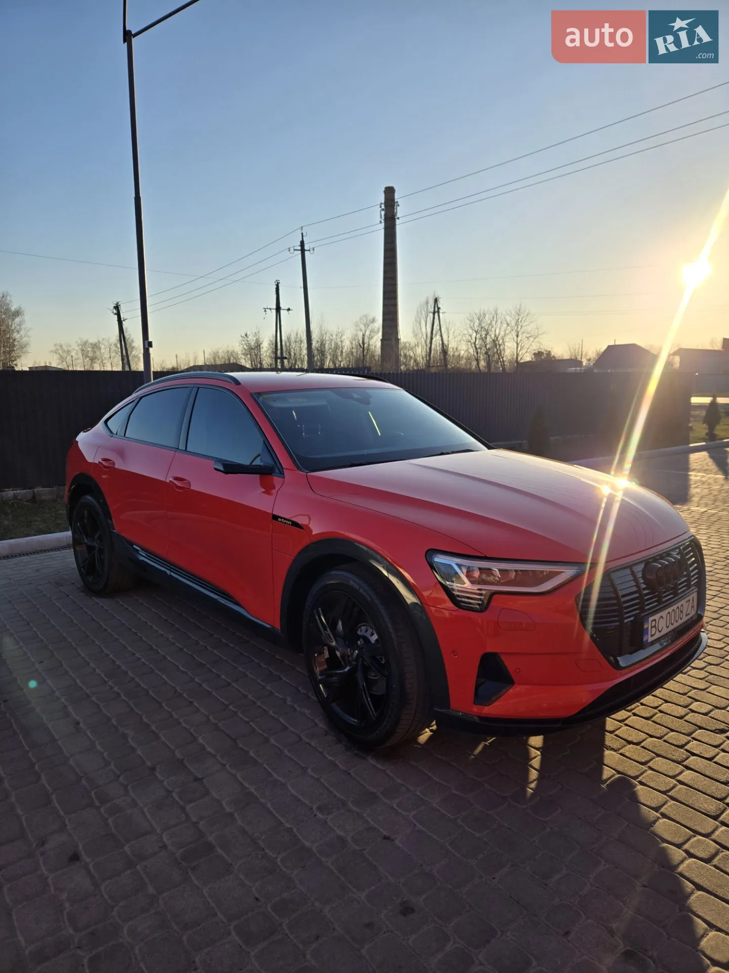 2020 Audi e-tron - мініатюра 11