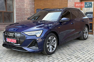 Внедорожник / Кроссовер Audi e-tron 2020 в 