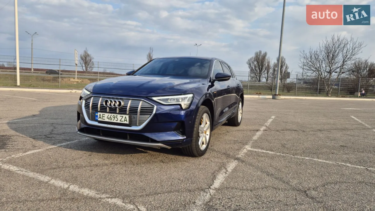 2021 Audi e-tron - мініатюра 35