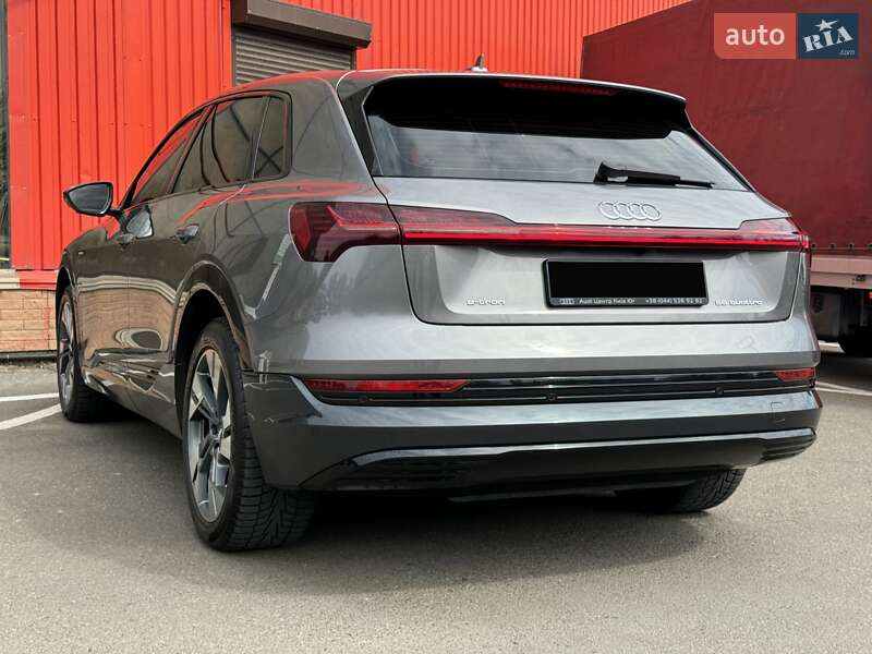 Внедорожник / Кроссовер Audi e-tron 2020 в Одессе
