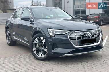 Внедорожник / Кроссовер Audi e-tron 2021 в Киеве