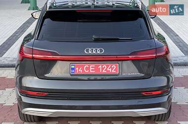 Внедорожник / Кроссовер Audi e-tron 2019 в 