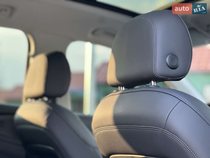 Внедорожник / Кроссовер Audi e-tron 2019 в Киеве