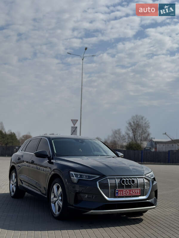 Внедорожник / Кроссовер Audi e-tron 2020 в Ковеле