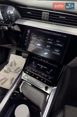 Внедорожник / Кроссовер Audi e-tron 2019 в 