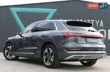 Внедорожник / Кроссовер Audi e-tron 2020 в 
