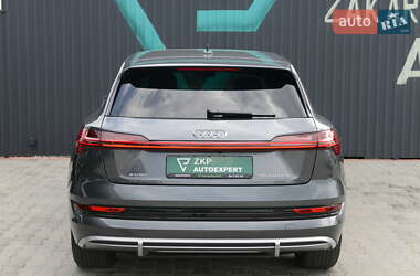 Внедорожник / Кроссовер Audi e-tron 2020 в 