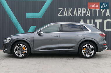 Внедорожник / Кроссовер Audi e-tron 2020 в 