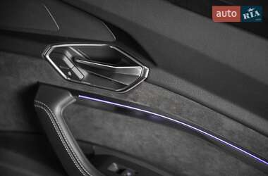 Внедорожник / Кроссовер Audi e-tron 2019 в 