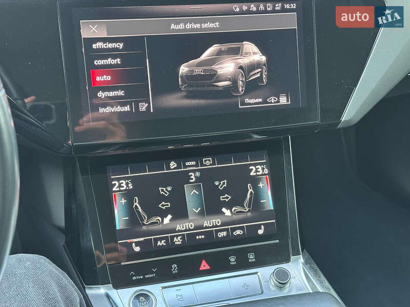 Внедорожник / Кроссовер Audi e-tron 2021 в Иршаве