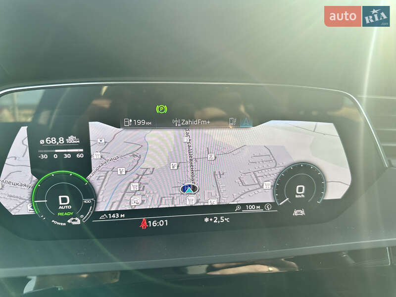 Внедорожник / Кроссовер Audi e-tron 2021 в Иршаве