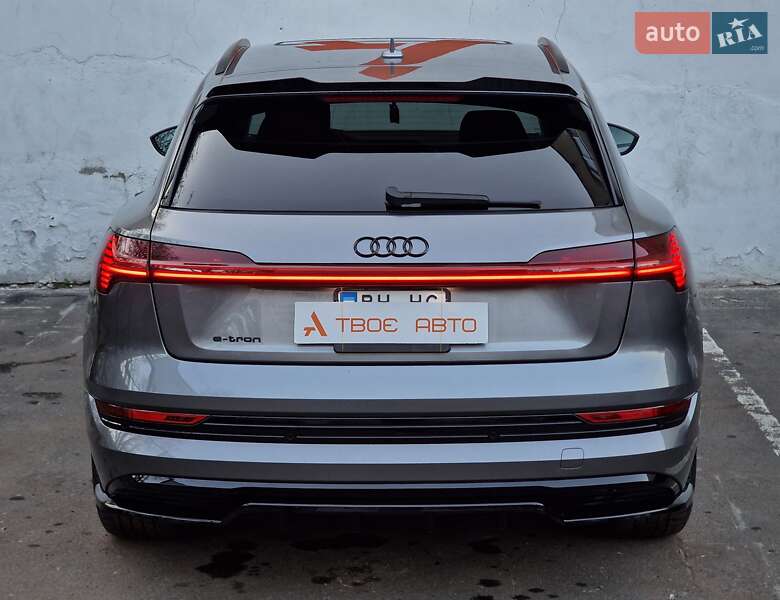 Внедорожник / Кроссовер Audi e-tron 2020 в Одессе