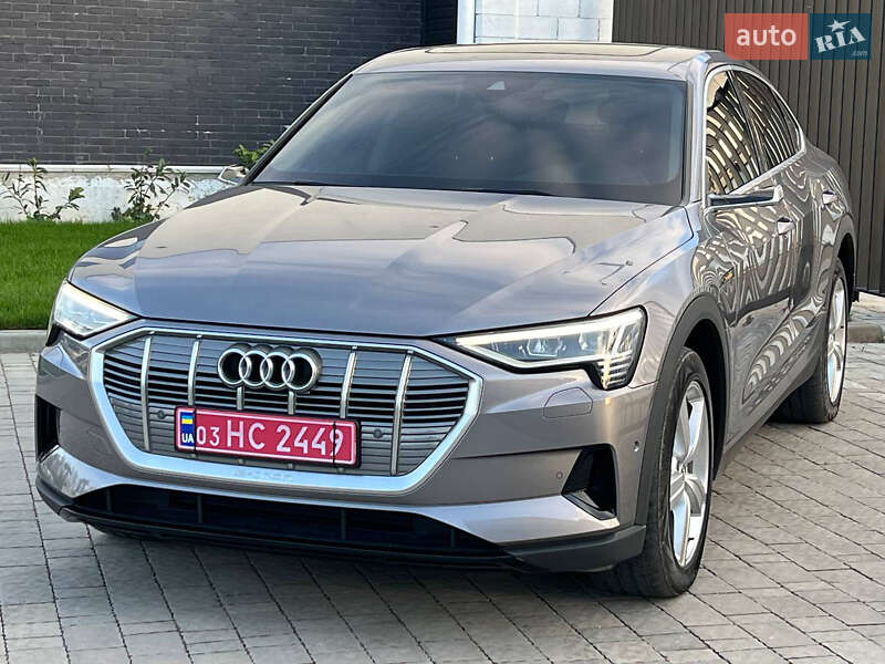Внедорожник / Кроссовер Audi e-tron 2020 в Ужгороде