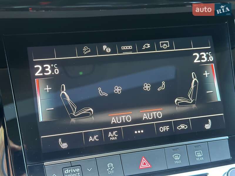 Внедорожник / Кроссовер Audi e-tron 2021 в Луцке