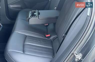 Внедорожник / Кроссовер Audi e-tron 2021 в 