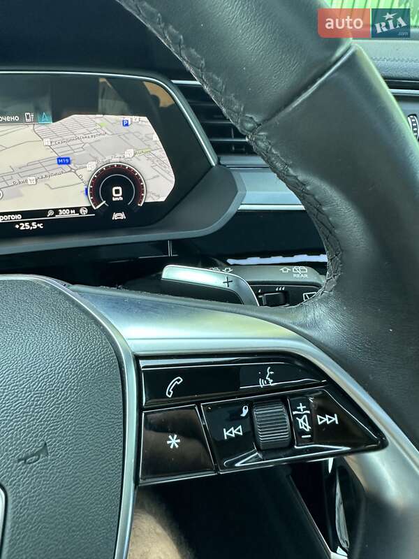 Внедорожник / Кроссовер Audi e-tron 2021 в Луцке