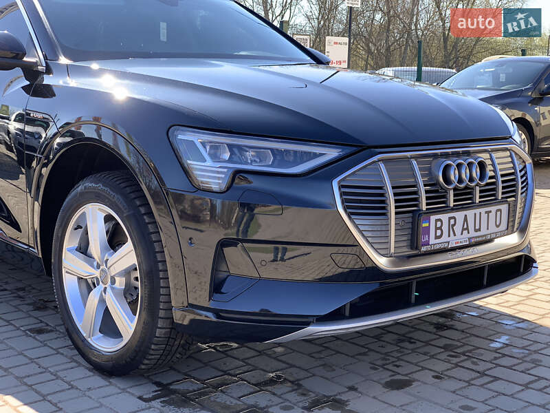 Внедорожник / Кроссовер Audi e-tron 2019 в Бердичеве