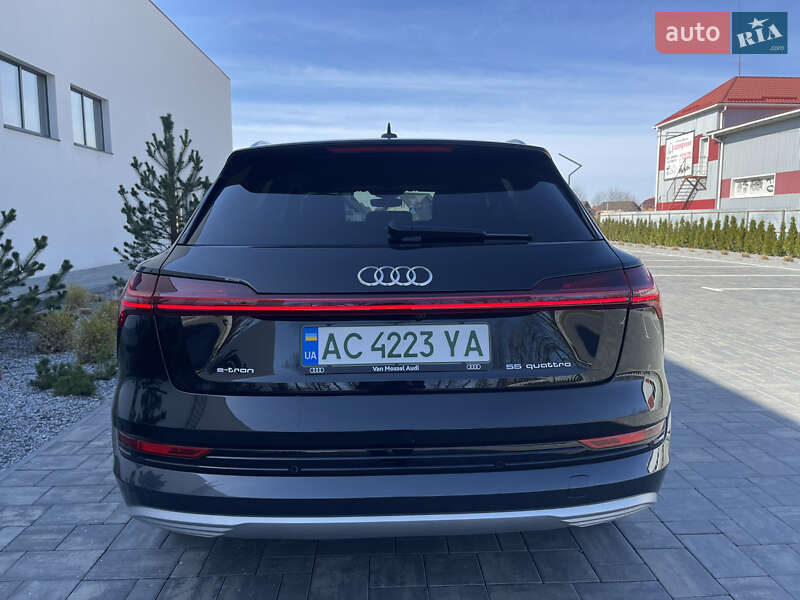 Позашляховик / Кросовер Audi e-tron 2019 в Луцьку